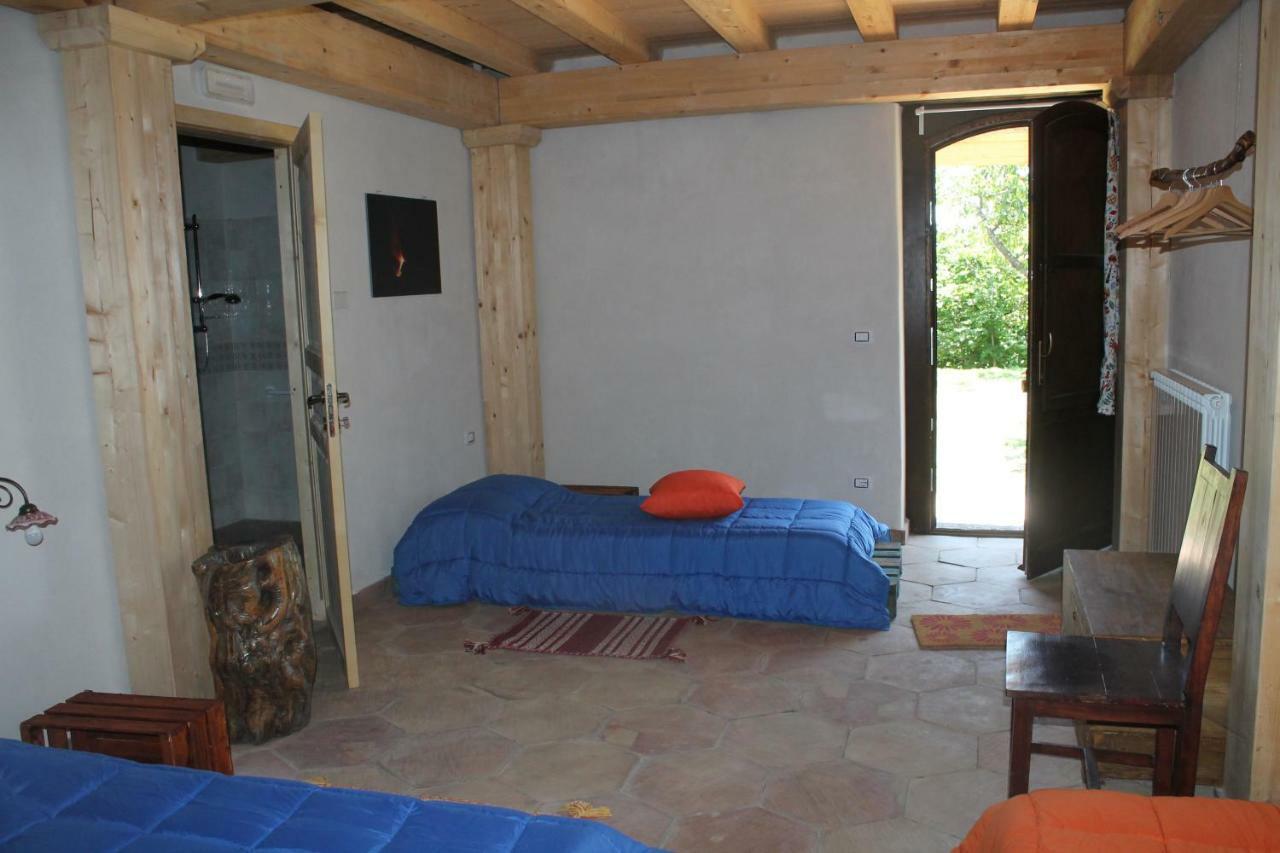 Agriturismo La Caraffara Sull' Etna Puntalazzo Exterior foto
