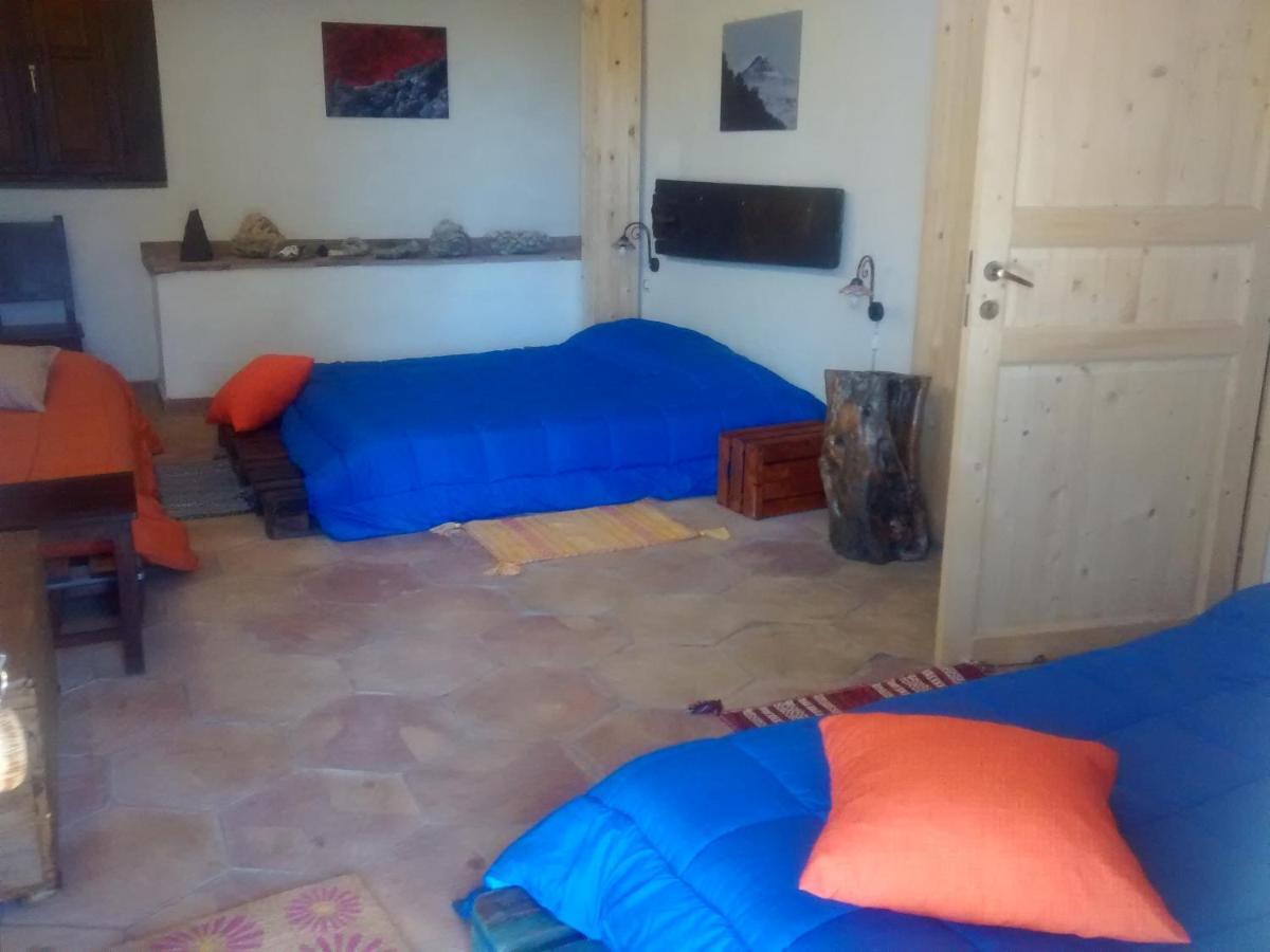 Agriturismo La Caraffara Sull' Etna Puntalazzo Exterior foto