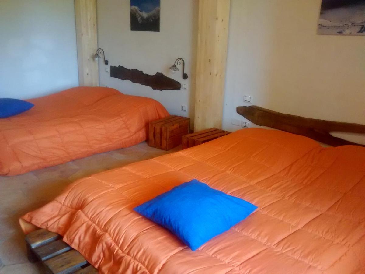Agriturismo La Caraffara Sull' Etna Puntalazzo Exterior foto